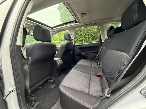 Used 2015 Subaru Forester 2.5i Premium w/ Popular Package #1 AWD/4WD image 31