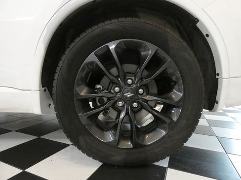 Used 2024 Dodge Durango R/T AWD/4WD image 7