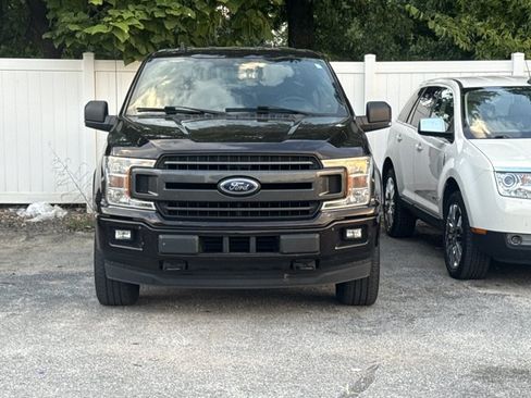 Used 2019 Ford F150 XLT w/ Equipment Group 302A Luxury AWD/4WD image 2