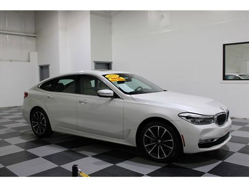 Used 2018 BMW 640i Gran Turismo xDrive w/ M Sport Package image 1