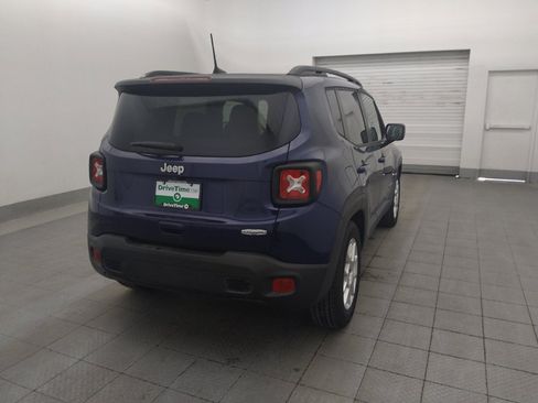 Used 2020 Jeep Renegade Latitude w/ Safety & Security Group II FWD image 9