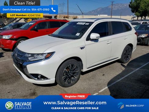Used 2018 Mitsubishi Outlander 4WD Plug-In Hybrid image 1