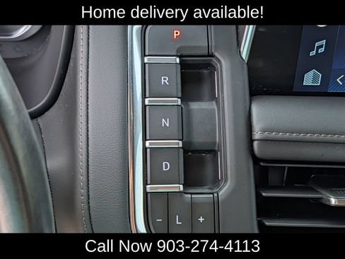 Used 2022 Chevrolet Tahoe High Country AWD/4WD image 19