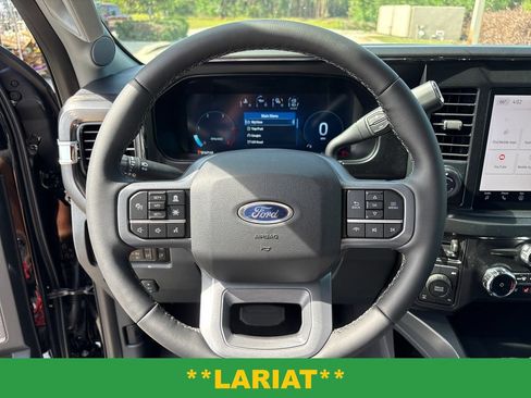 New 2026 Ford F250 Lariat w/ Lariat Premium Package AWD/4WD image 16