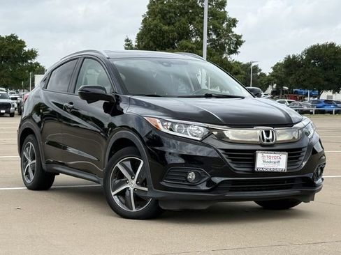 Used 2022 Honda HR-V EX image 2