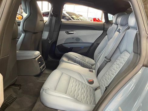 Used 2022 Audi e-tron GT Prestige w/ Prestige Package image 20