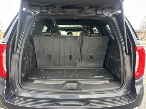 Used 2023 GMC Yukon Denali w/ LPO, Floor Liner Package image 15