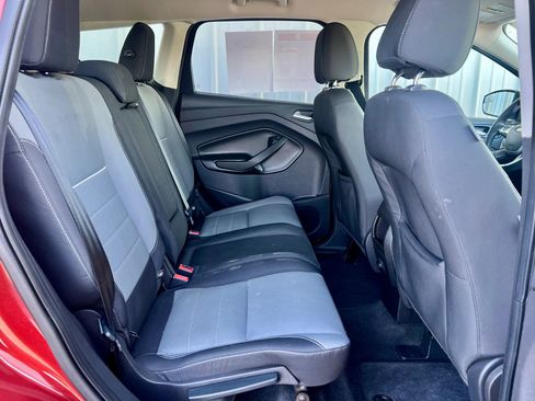 Used 2014 Ford Escape SE image 33
