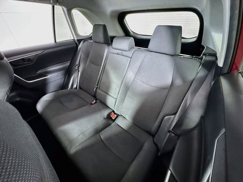 Used 2019 Toyota RAV4 LE w/ All Weather Liner Package AWD/4WD image 20