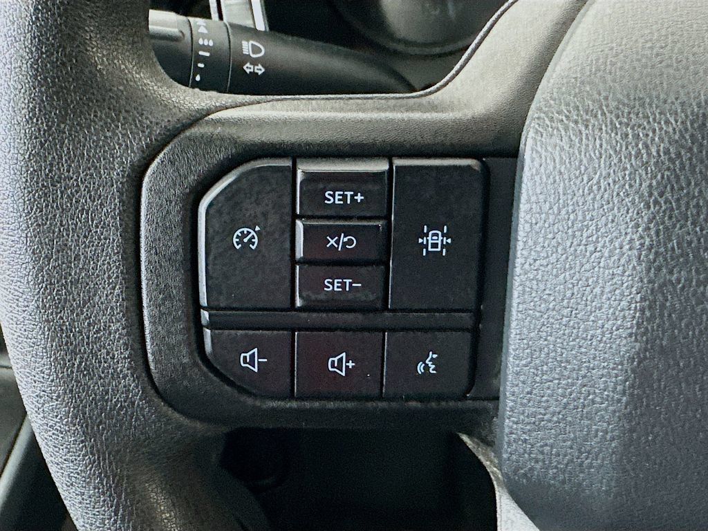Used 2022 Ford F150 XLT w/ Trailer Tow Package AWD/4WD image 24