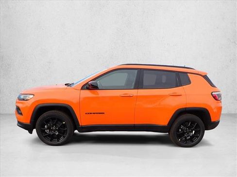 New 2026 Jeep Compass Latitude image 2