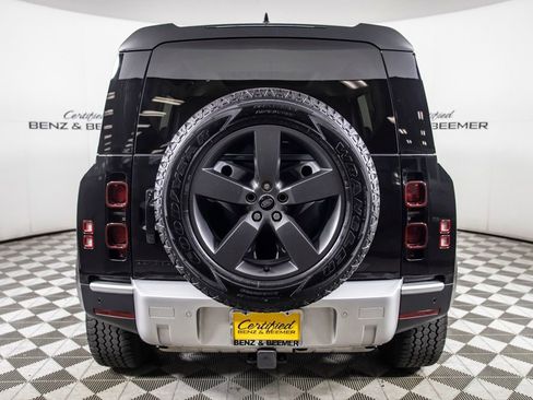 Used 2025 Land Rover Defender 110 S AWD/4WD image 9