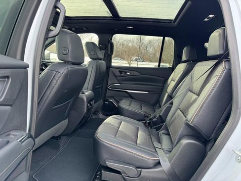 New 2026 Chevrolet Traverse High Country image 7