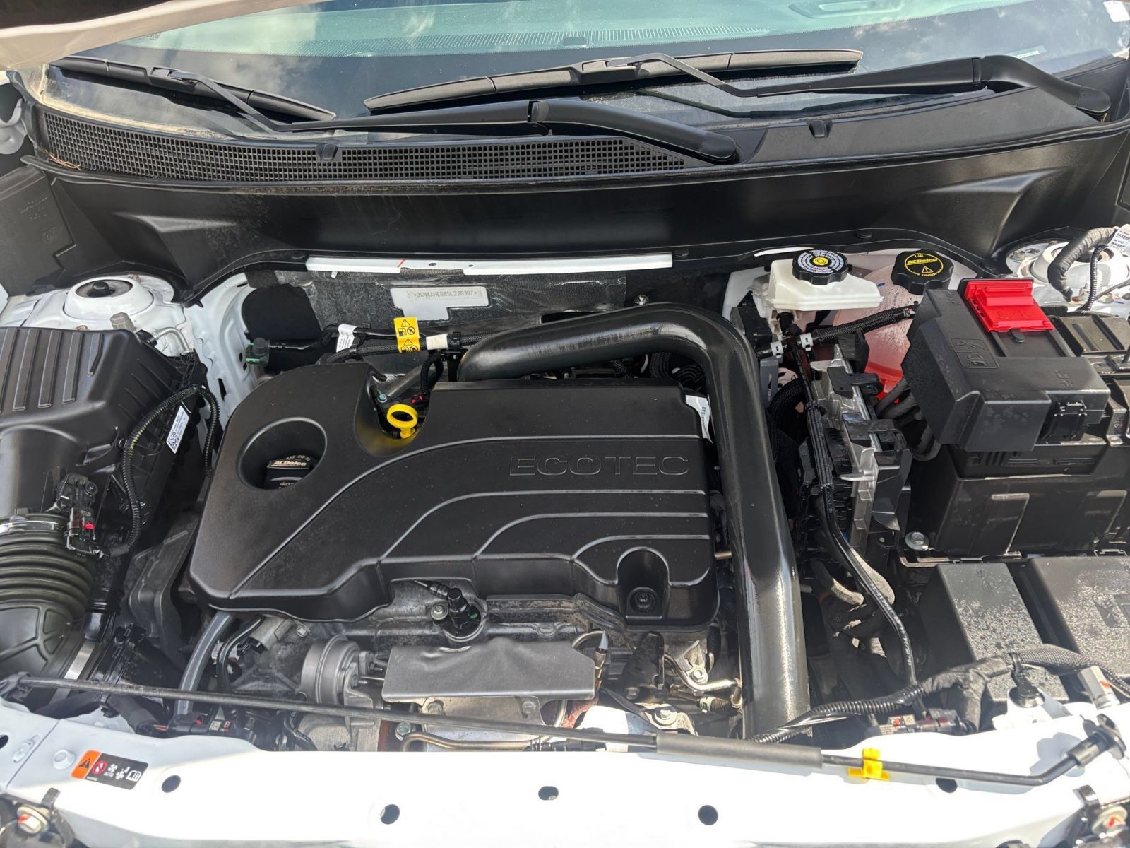 Used 2025 Chevrolet Equinox LT FWD image 32