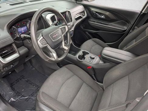Used 2022 GMC Terrain SLE w/ Driver Convenience Package AWD/4WD image 9