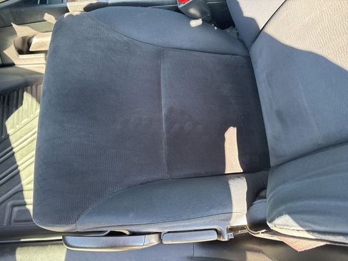 Used 2014 Honda CR-V LX image 12