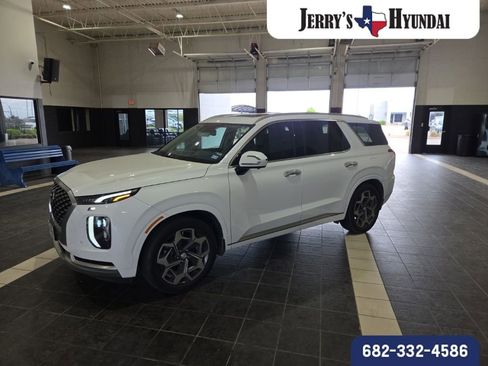 Used 2022 Hyundai Palisade Calligraphy image 1