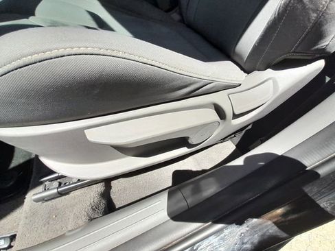 Used 2023 Hyundai Elantra SEL w/ Convenience Package FWD image 34