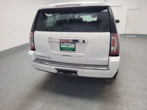 Used 2019 GMC Yukon XL Denali w/ Denali Ultimate Package AWD/4WD image 7