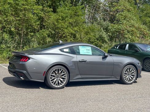 New 2025 Ford Mustang Premium image 27