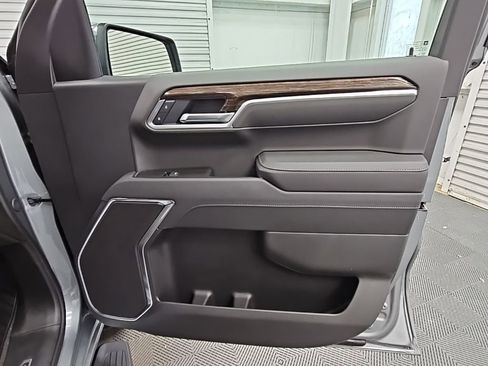 New 2026 GMC Sierra 1500 SLE w/ Preferred Package image 39