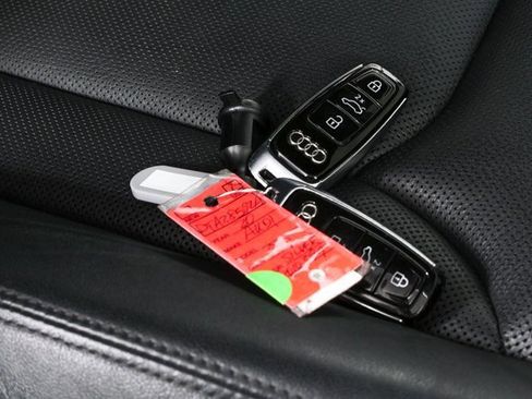 Used 2020 Audi Q7 3.0T Premium Plus w/ Premium Plus Package image 39