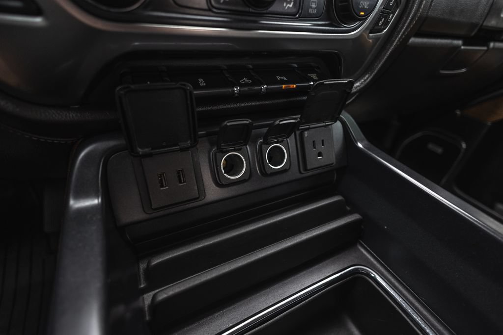 Used 2019 Chevrolet Silverado 2500 LTZ w/ Duramax Plus Package AWD/4WD image 20