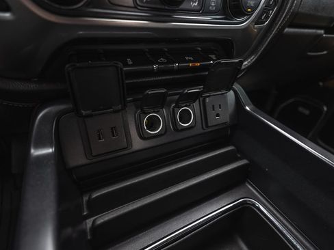Used 2019 Chevrolet Silverado 2500 LTZ w/ Duramax Plus Package AWD/4WD image 20
