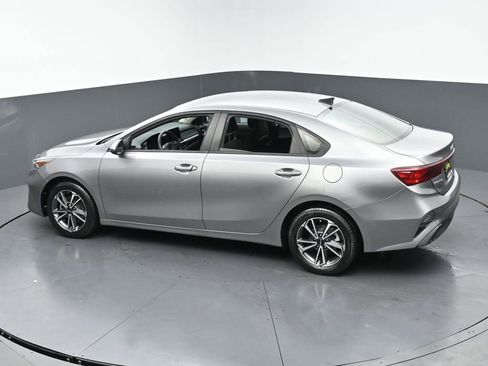 Used 2023 Kia Forte LXS image 39