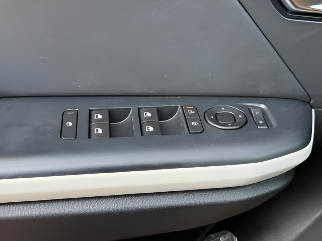 New 2026 Kia K4 GT-Line w/ GT-Line Premium Package FWD image 18