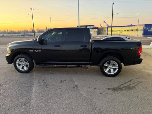 Used 2018 RAM 1500 Sport image 7