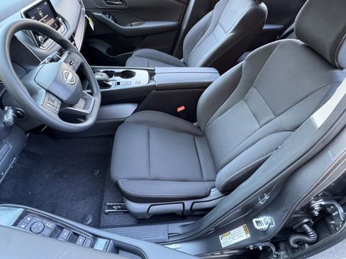 New 2026 Nissan Rogue S image 16