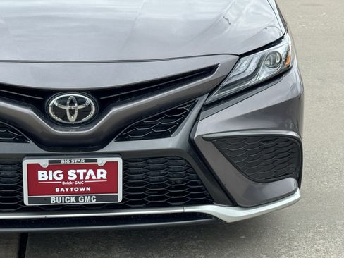 Used 2024 Toyota Camry XSE FWD image 9
