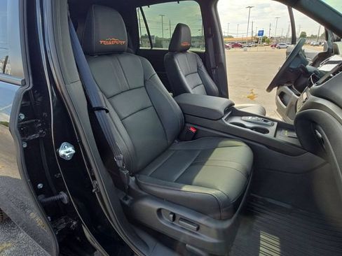 Used 2025 Honda Passport TrailSport image 26