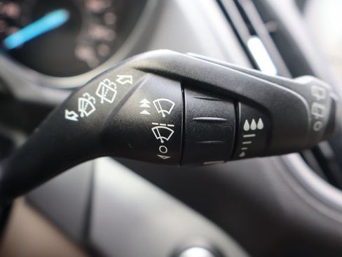 Used 2019 Ford Escape SE AWD/4WD image 32