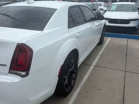 Used 2023 Chrysler 300 Touring w/ Sport Appearance Package RWD image 11