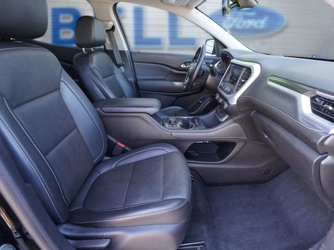 Used 2023 GMC Acadia SLT FWD image 24