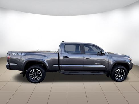 Used 2020 Toyota Tacoma TRD Off-Road image 9