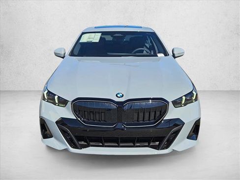 New 2026 BMW 530i w/ M Sport Package RWD image 6