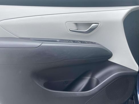 Used 2025 Hyundai Tucson SEL FWD image 17