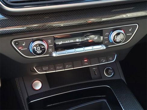 Used 2024 Audi SQ5 Premium Plus w/ S Sport Package image 31