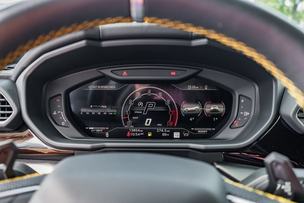 Used 2023 Lamborghini Urus S AWD/4WD image 27