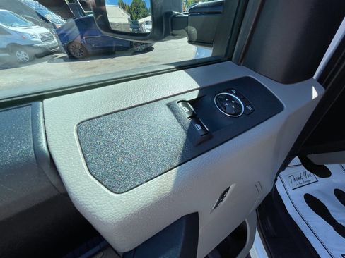 Used 2020 Ford F250 XL w/ Power Equipment Group AWD/4WD image 12