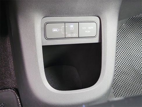 New 2026 Hyundai Ioniq 5 SE image 12