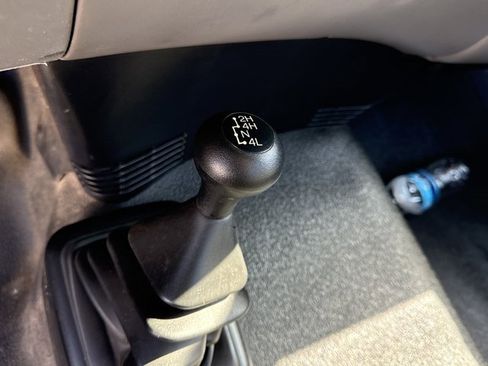 Used 2002 Ford F150 XL image 12