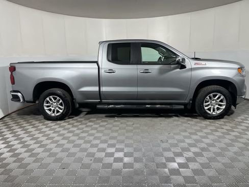 Used 2024 Chevrolet Silverado 1500 LT AWD/4WD image 8
