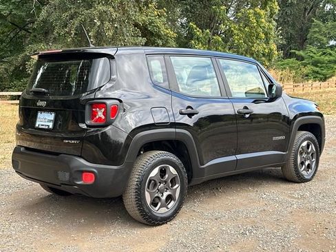 Used 2015 Jeep Renegade Sport w/ Power & Air Group AWD/4WD image 9