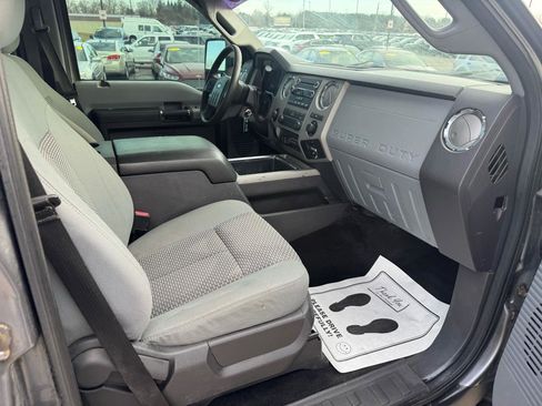 Used 2014 Ford F250 XLT w/ FX4 Off-Road Package image 11