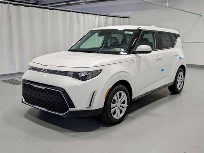 New 2025 Kia Soul LX