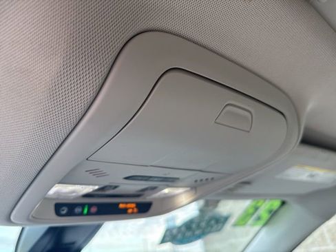 Used 2023 GMC Acadia Denali w/ Denali Ultimate Package image 30